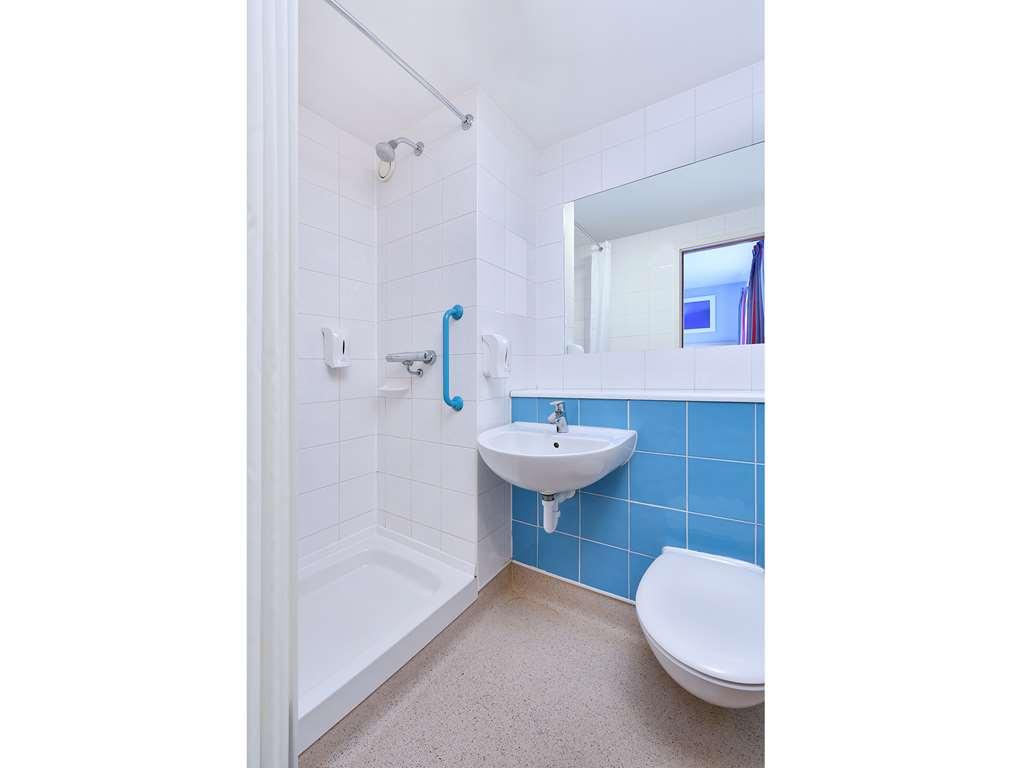 Travelodge Birmingham Yardley Szoba fotó